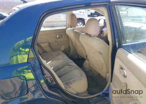 2009 Nissan Versa 1.8S z USA, uszkodzony, nr VIN 3N1BC11E09L370402